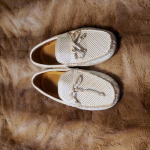 Men's size 10 white casual or dress loafers